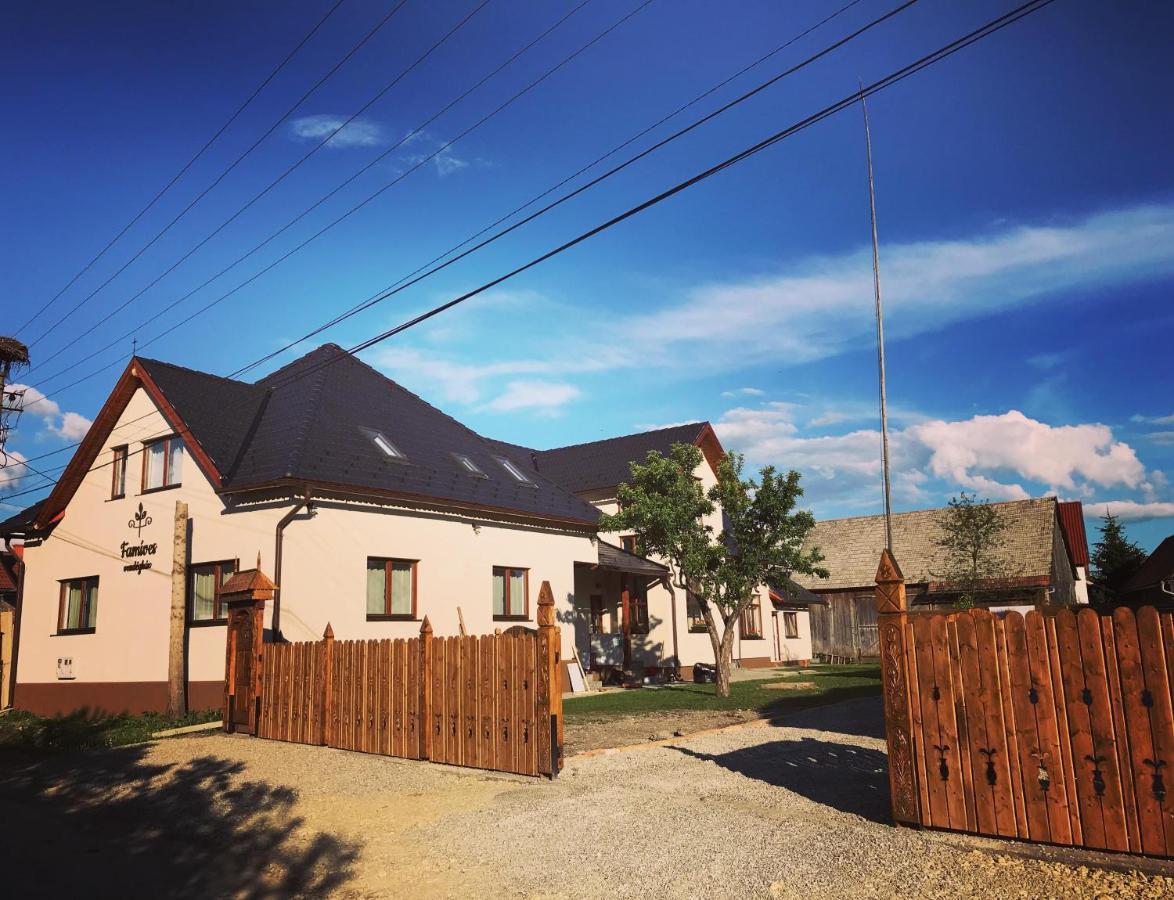 Famíves vendégház Racul Exterior foto